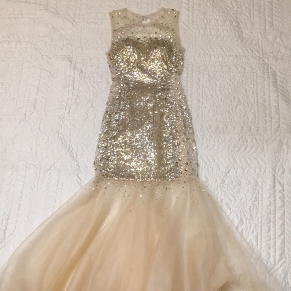 RIVA Designs Sleeveless Illusion Beaded Sequined Open Back Mermaid Prom Dress 2 - Picture 4 of 16